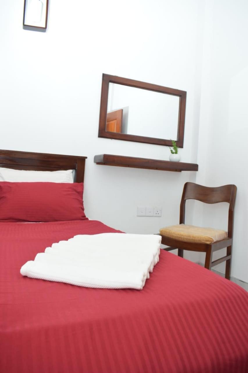 The Alexis'S Guest House Negombo Zewnętrze zdjęcie