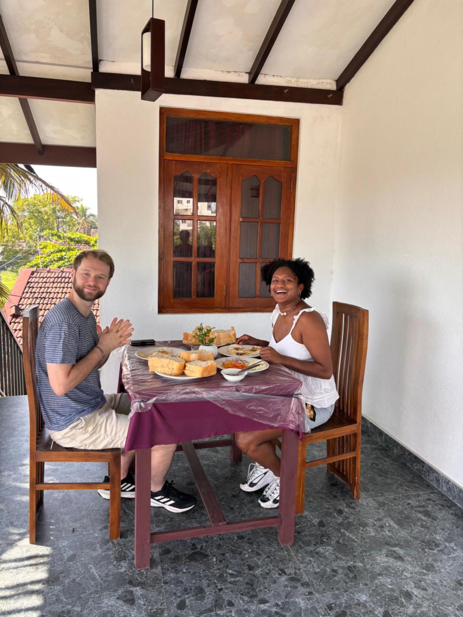 The Alexis'S Guest House Negombo Zewnętrze zdjęcie
