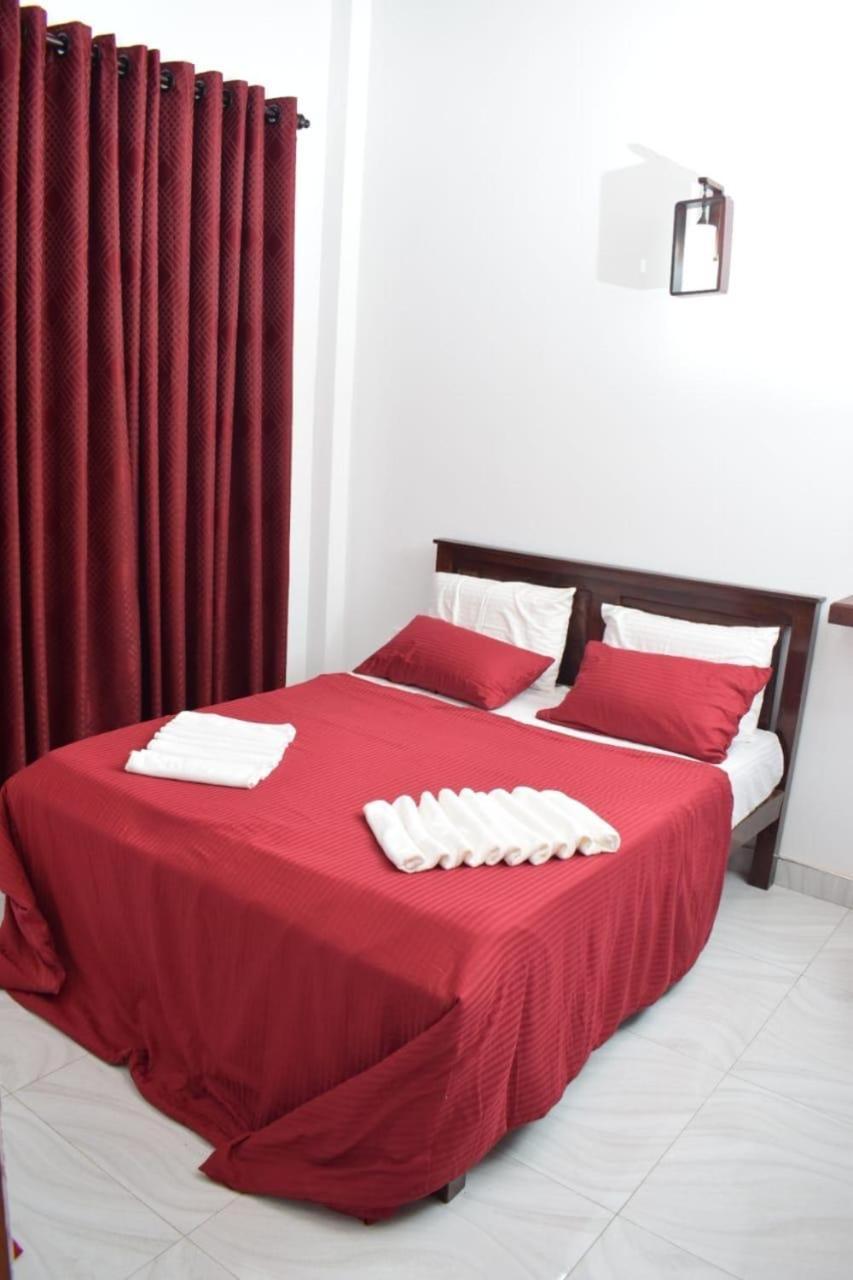 The Alexis'S Guest House Negombo Zewnętrze zdjęcie